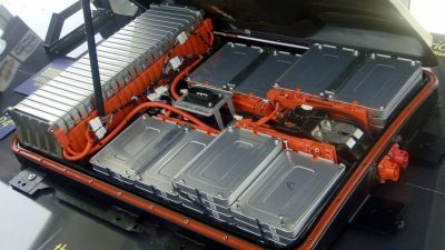 Teknologi Baterai Mobil Listrik: Pemangkasan Bobot untuk Efisiensi Maksimal