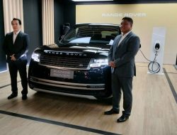 Range Rover PHEV, Mobil Seharga 5 Milyar Rupiah Rilis di Indonesia